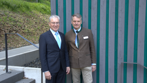 Michael Gerst (li.) und der neue, kommissarische Landesbetriebsleiter Dr. Bernhard von Finckenstein (re.)