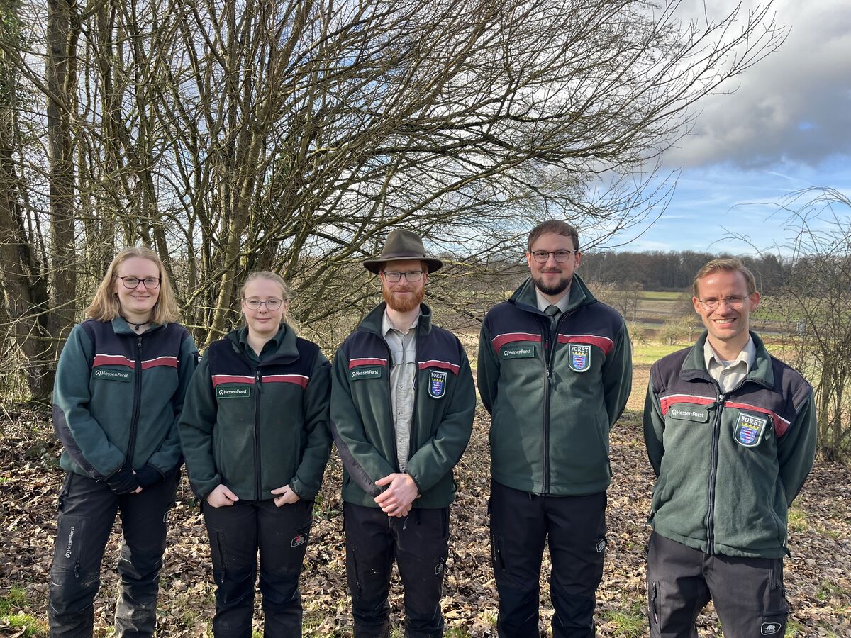 Neue Förster braucht der Wald! 2 junge Försterinnen und 2 junge